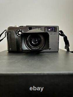 Hasselblad Xpan + 45mm + Lens Shade + Perfect Working Order