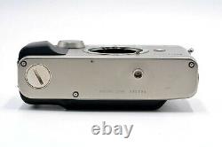 Near Mint Contax G2 D Camera + Vario Sonnar T 35-70mm Lens + TLA140 Flash