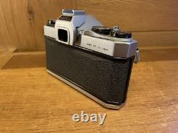 Near Mint ++ Pentax SL Film Camera Super Takumar 55mm F/1.8 Early Model Lens
