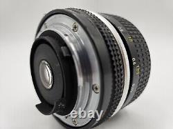Nikon Fm Slr Film Camera Chrome Silver Body & Non-ai Nikkor 28mm F3.5 Lens Set