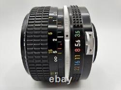 Nikon Fm Slr Film Camera Chrome Silver Body & Non-ai Nikkor 28mm F3.5 Lens Set
