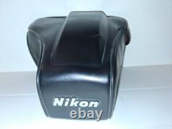 Nikon N2000 35mm SLR Film Camera NIKKOR 50mm 118 Accessories Lens Case