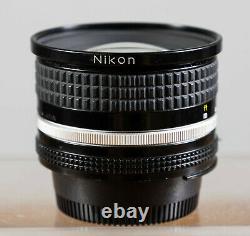 Nikon Nikkor 20mm F2.8 Ai-s Ultra Wide Angle Lens for 35mm Film SLR Camera Teste