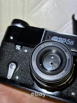 RARE BLACK? Near MINT? FED 5B Rangefinder Film Camera 55mm F/2.8 Lens JAPAN