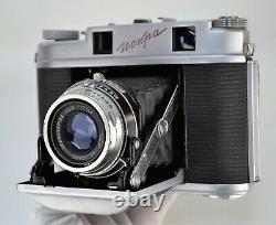 RUSSIAN USSR ISKRA MEDIUM FORMAT 6x6cm CAMERA