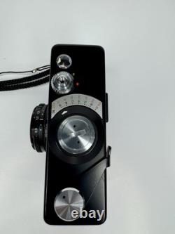 Rollei 35 LED Film Camera Triotar 40mm f3.5 Lens Singapore