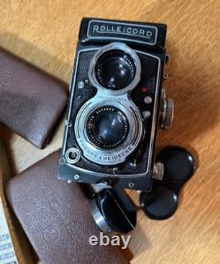 Rolleiflex Vb TLR roll film camera with Xenar lens and accessories