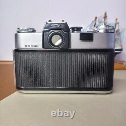 SLR Film Camera 35mm Zenit B Helios-44M 58mm f/2 Lens Vintage USSR used Working