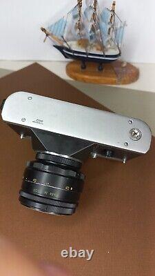 SLR Film Camera 35mm Zenit E Helios-44-2 M42 Lens Vintage USSR used Working phot