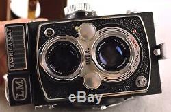 YASHICA-MAT LM TLR withYASHINON 80mm F3.5 LENS & CASE JAPAN