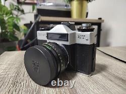 Zenit ET 35mm Camera+ Helios 44-2 TOTAL MINT